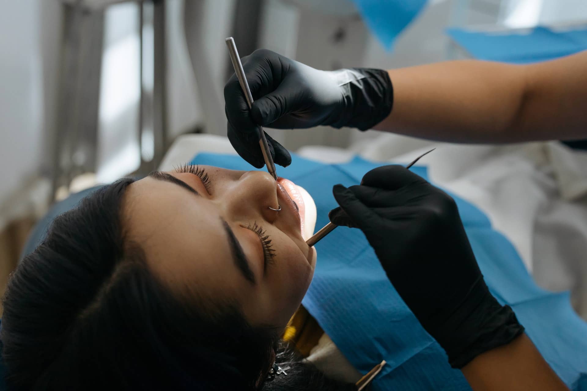 Servicii medicale dentare de top - Clinica Afrem
